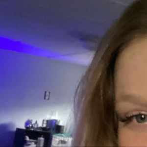 Meet your Posher, Mackenzie